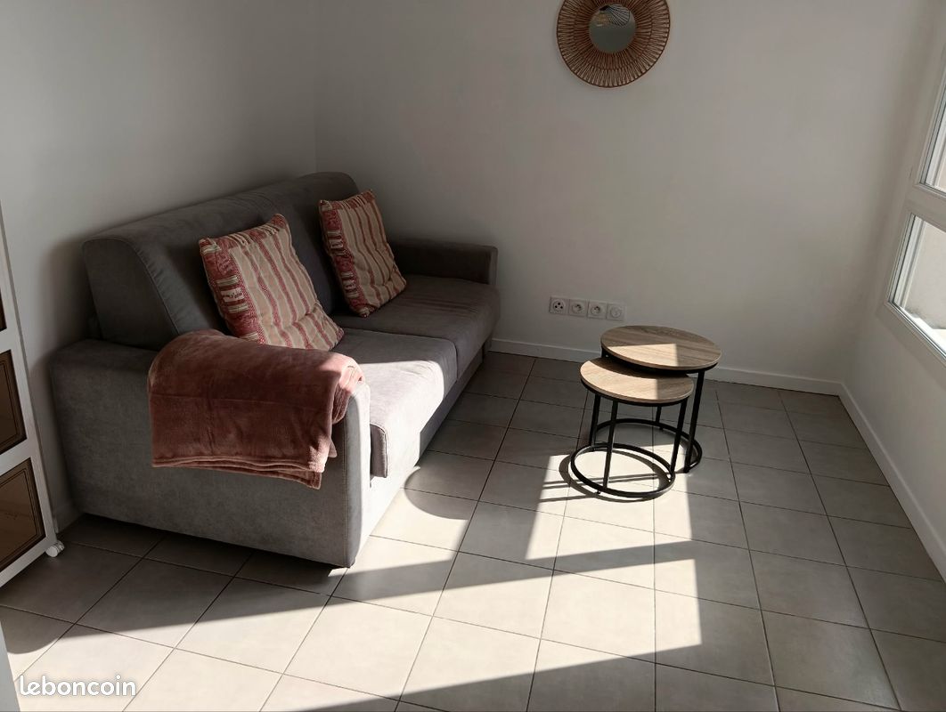 Appartement 1 pièce 26 m² · à Décines-Charpieu · 26 m² · 690 €/mois