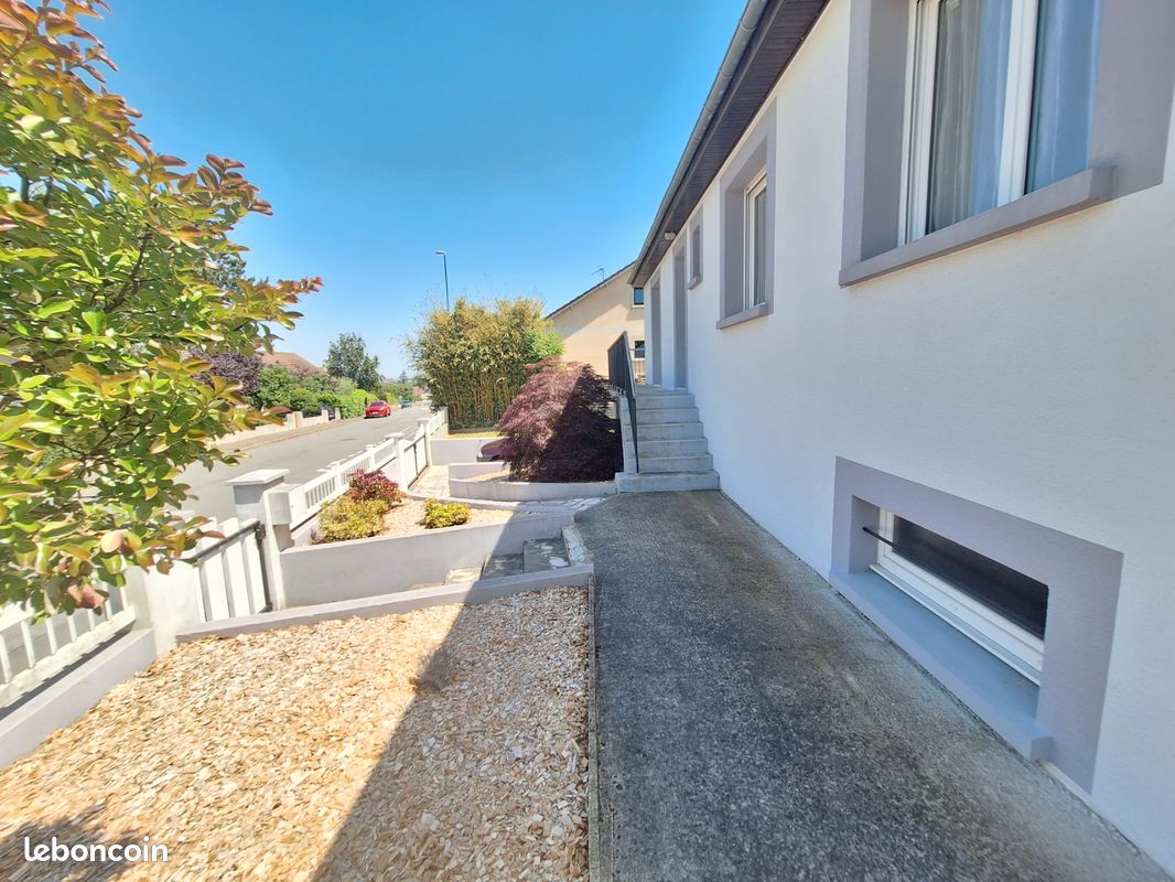 Maison 6 pièces 110 m² · à Laval · 110 m² · 270 000 €