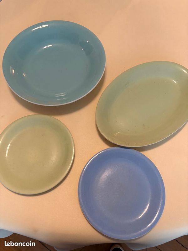 Vends petit service pastel Vintage (type Manufacture de Salins) (image 1)