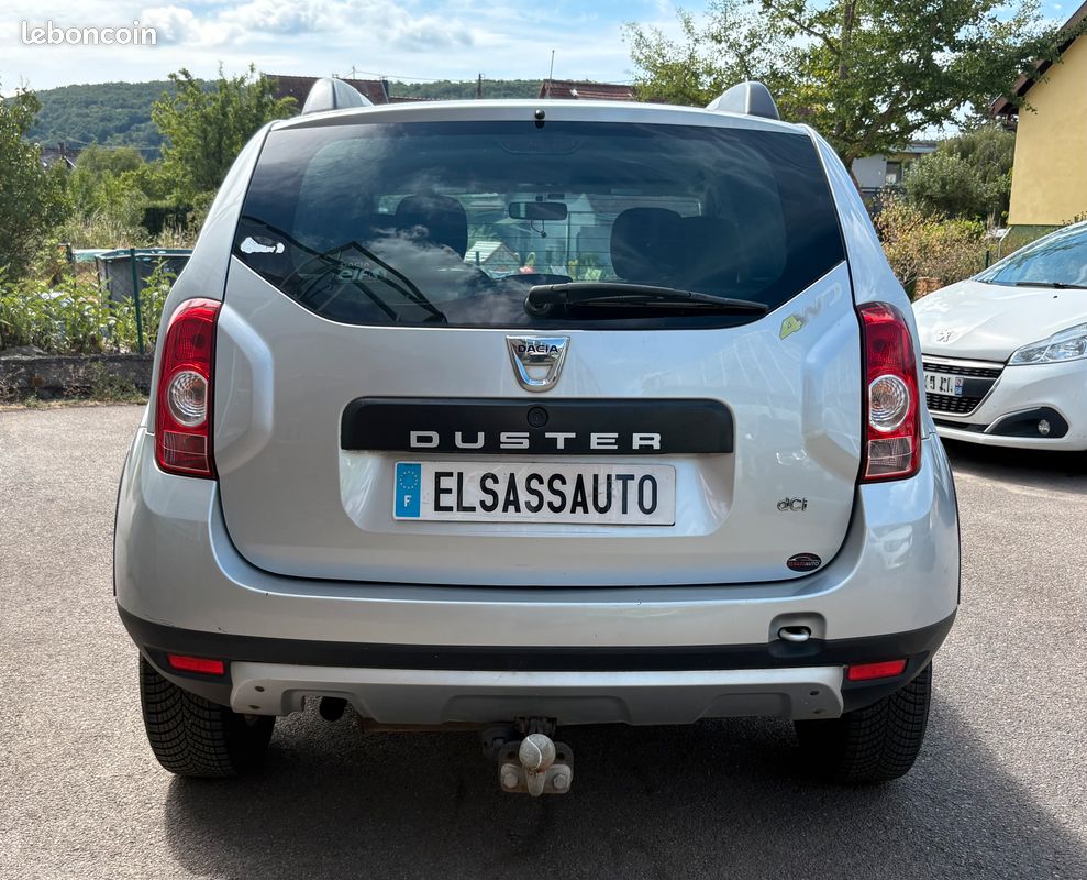 Dacia Duster 1.5 dCi Prestige 4x4 110ch/ Courroie de distri à jour/ Bluetooth/ Attelage/ Jantes alu/ 184.400 kms (image 4)