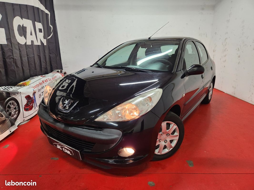 Peugeot 206+ URBAN 1L4 75CH 5 PORTES ESSENCE (image 1)