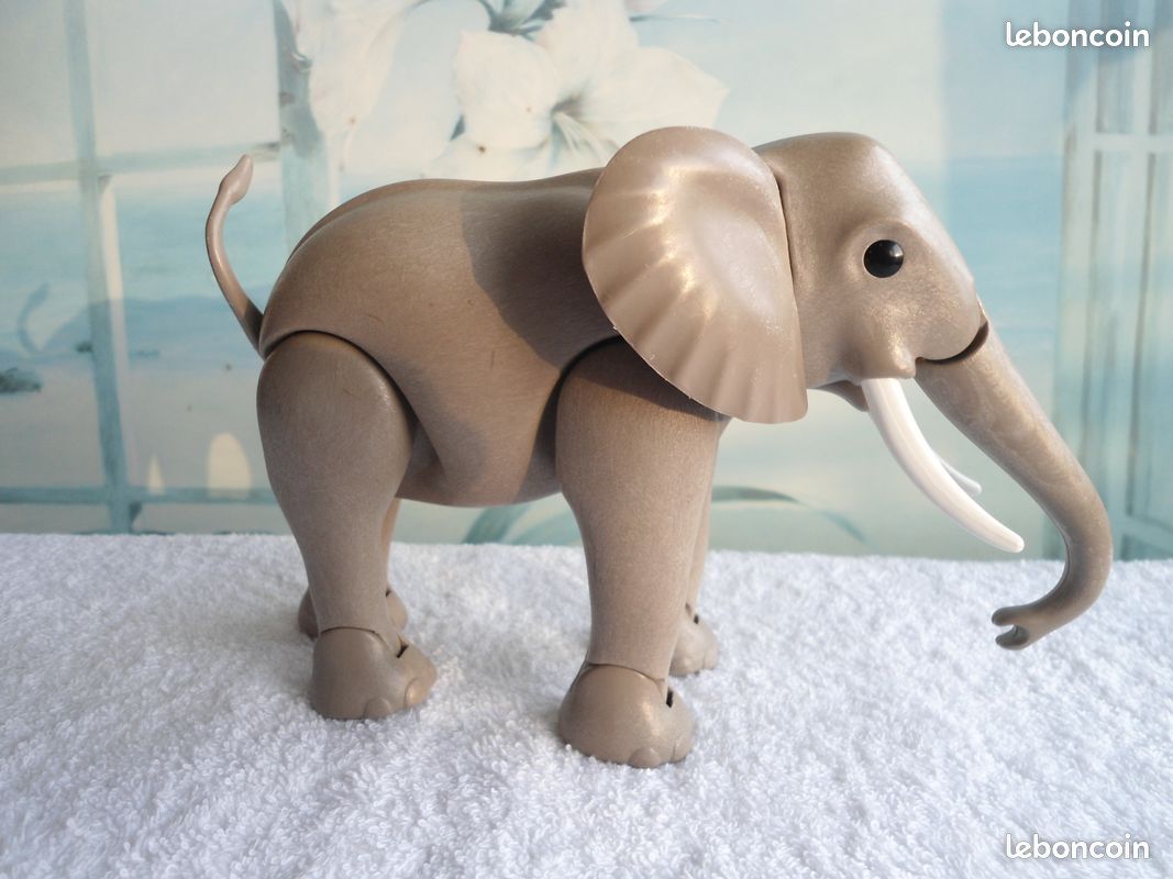400 annonces safari N° 86 PLAYMOBIL quasi neuf éléphant pour completer ton centre soin zoo animaux maison savane (image 3)