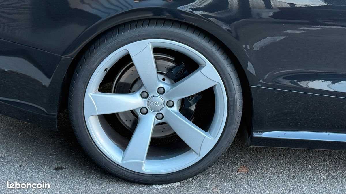 Audi RS5 (image 15)