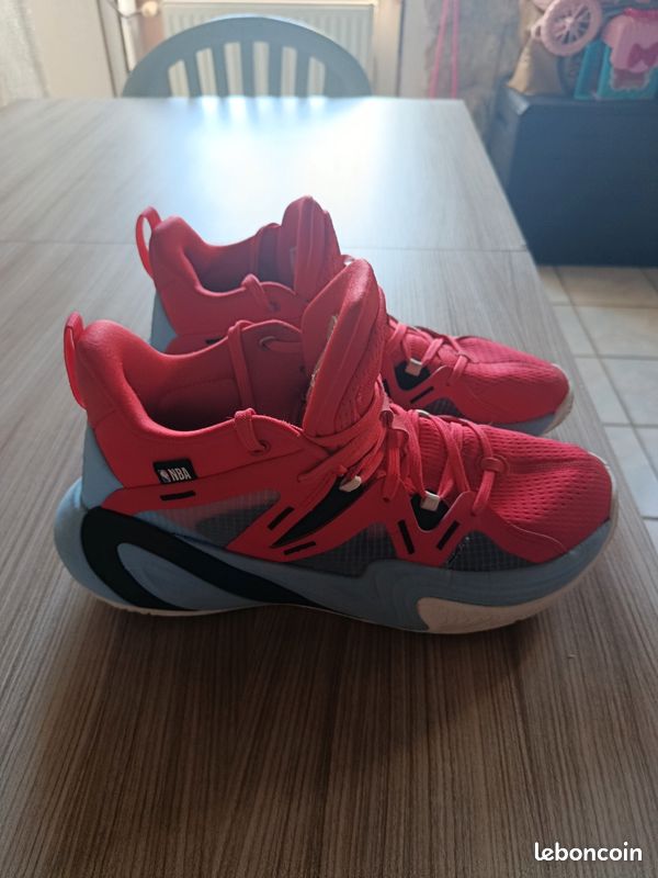 Chaussures basketball (image 3)