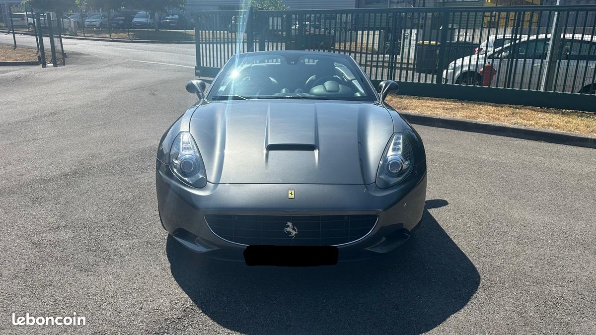 Ferrari California 460 CV (image 2)
