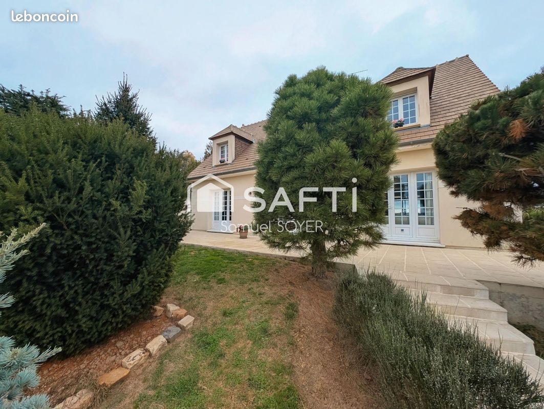 Maison 6 pièces 180 m² · à Chauny · 180 m² · 360 000 €
