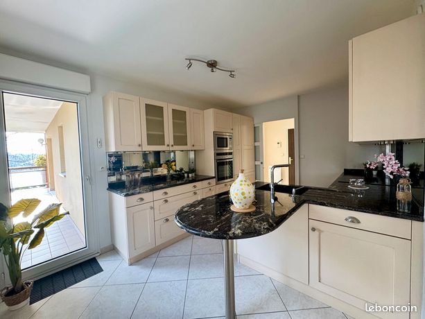 Appartement 3 pièces 95 m²