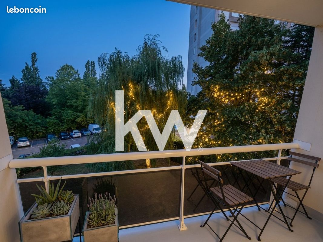 Appartement 5 pièces 96 m² · à Saint-Étienne · 96 m² · 130 000 €