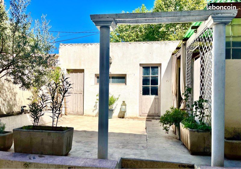 Maison 5 pièces 140 m² · à Marseille · 140 m² · 299 000 €