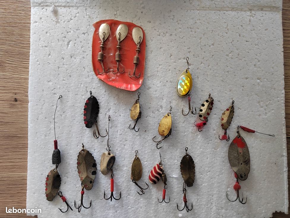 Lot de 8 leurres de pêche vintage - Sport & Plein air