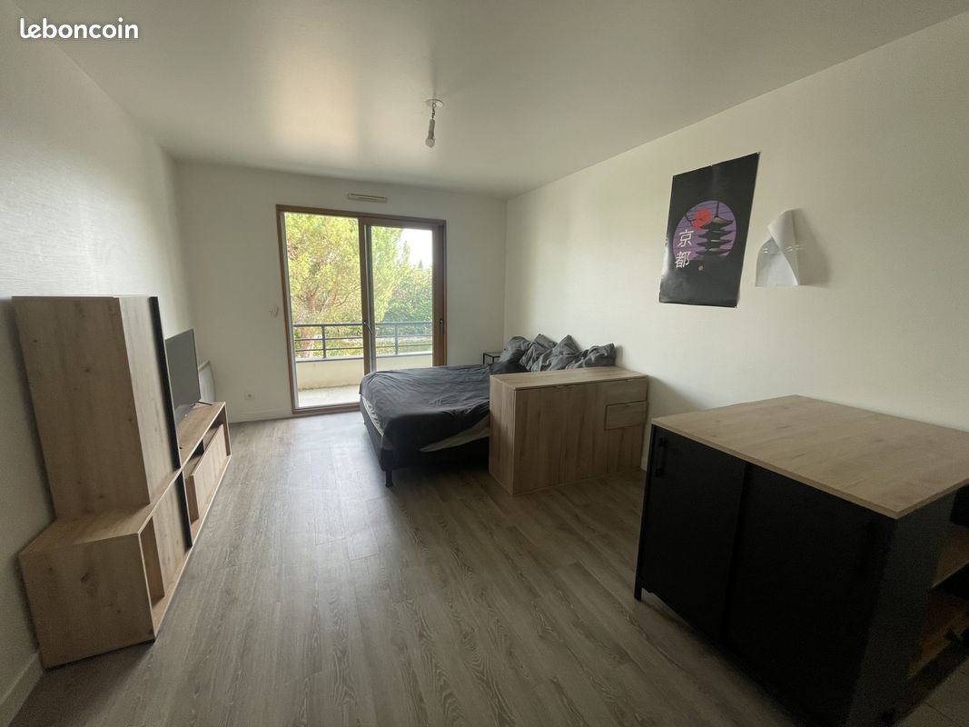 Appartement 1 pièce 28 m² · à Limoges · 28 m² · 413 €