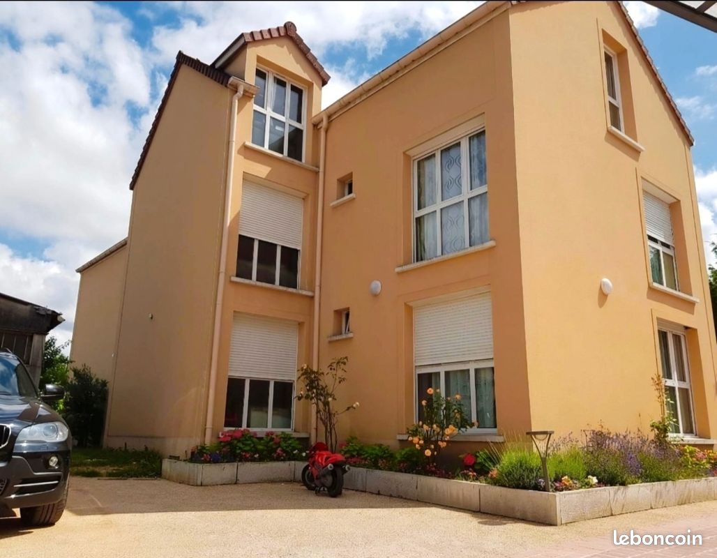 Appartement 2 pièces 40 m² · à Saint-Denis · 40 m² · 875 €/mois