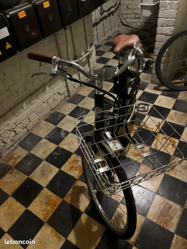 Vélo électrique Voltaire modèle Courcelle Vert anglais Vélos