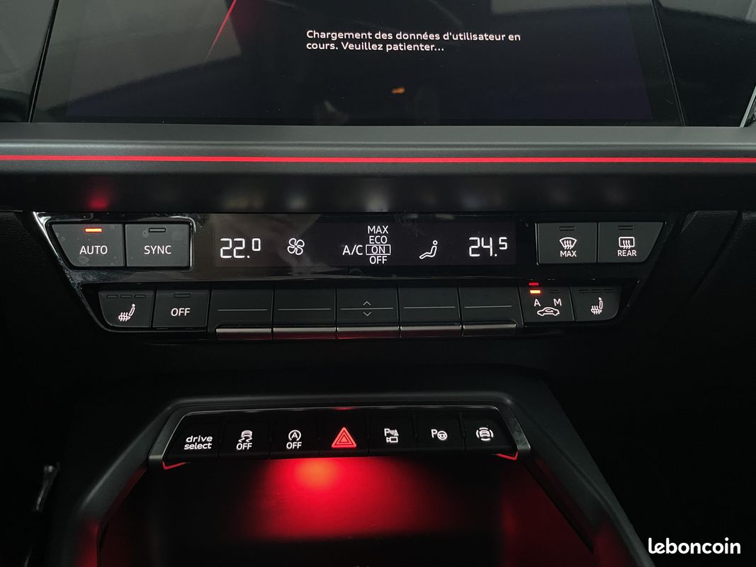 AUDI A3 Sportback TDI 150 S tronic 7 S line (image 12)