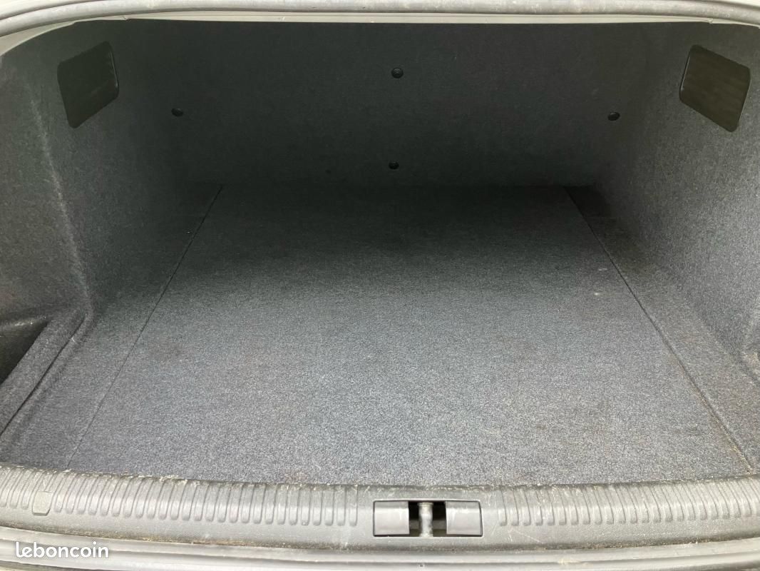 Audi A4 II 1.6L 102CV BVM 5 (image 10)