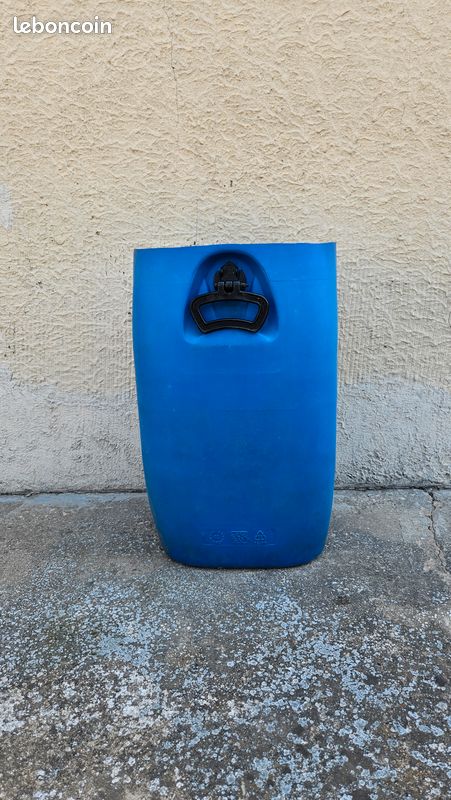 TONNEAU bleu de GRANDE Contenance 35 Litres (image 1)
