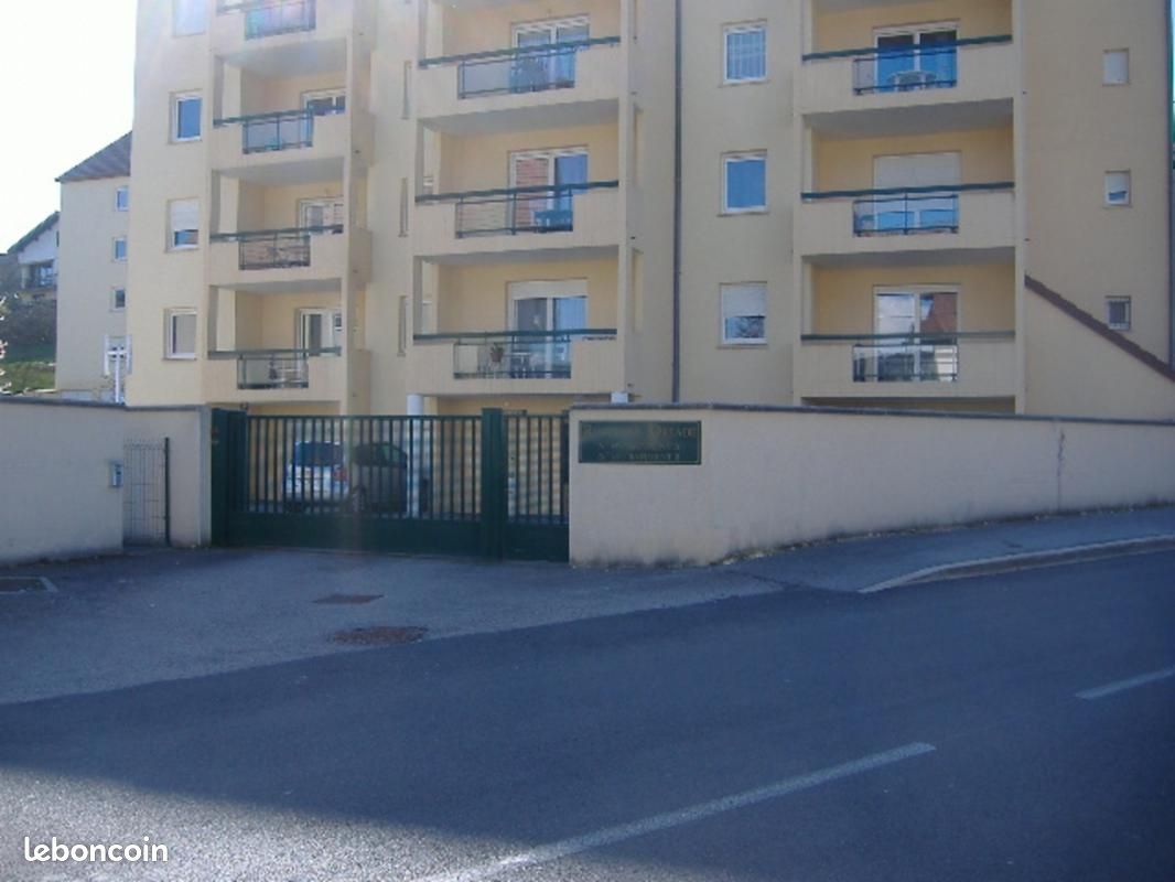 Appartement 4 pièces 81 m² · à Lons-le-Saunier · 81 m² · 841 €/mois