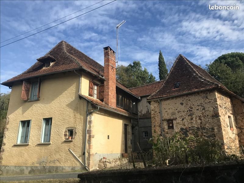 Ferme 8 pièces 108 m² - Astaillac 19120 (image principale 0)