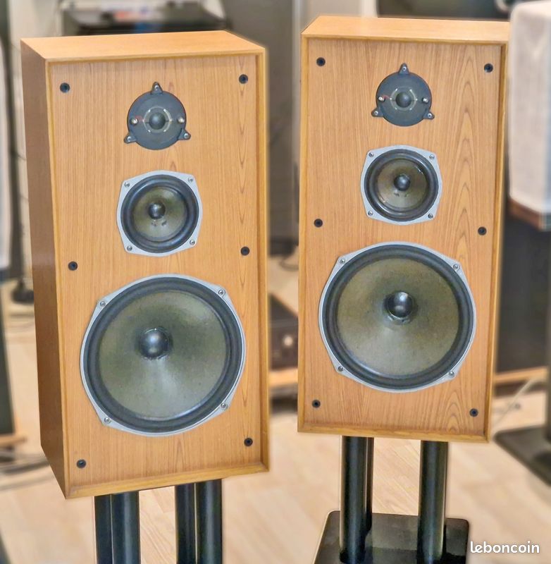 Audiophile Speakers Celestion Ditton 44 Series Très Belles