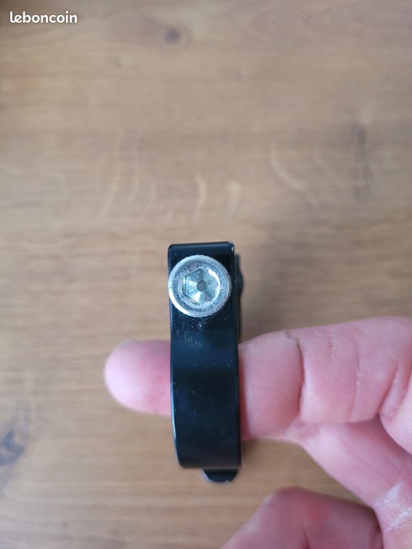 Collier de serrage tige de selle (image 3)