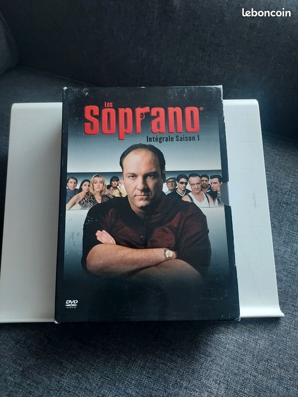 Soprano Saison 1 DVD (image 1)