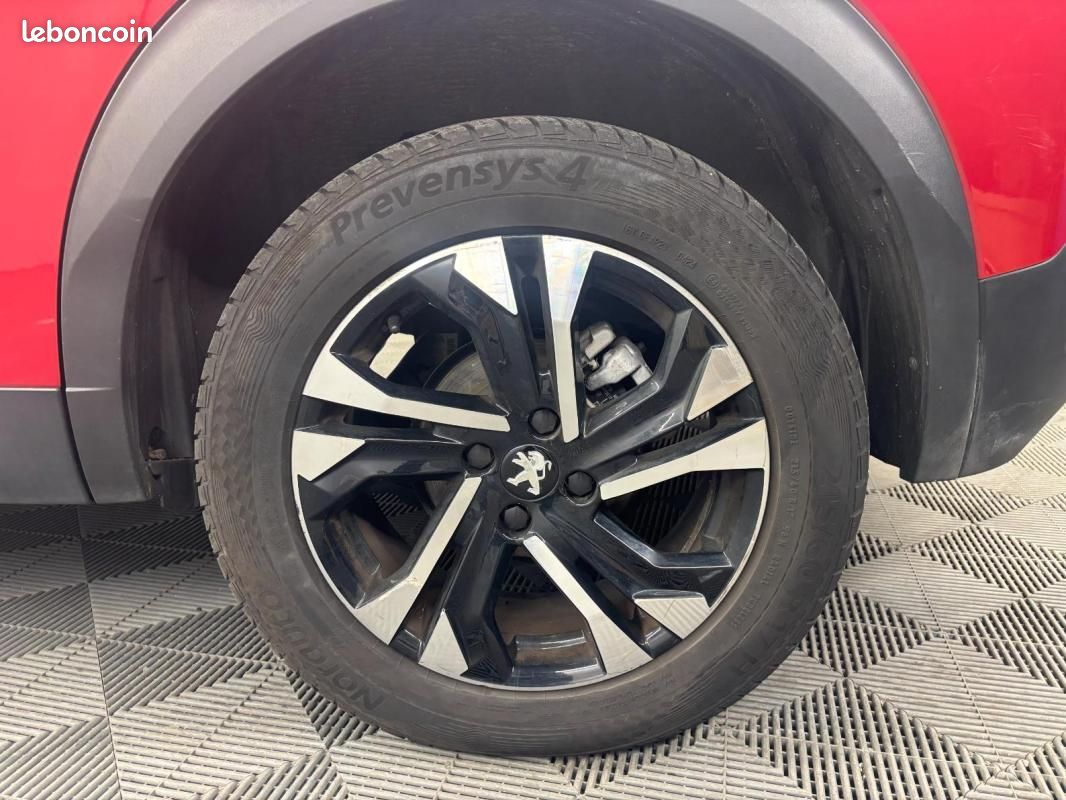 Peugeot 2008 BlueHDi 130 S&S EAT8 Allure (image 12)