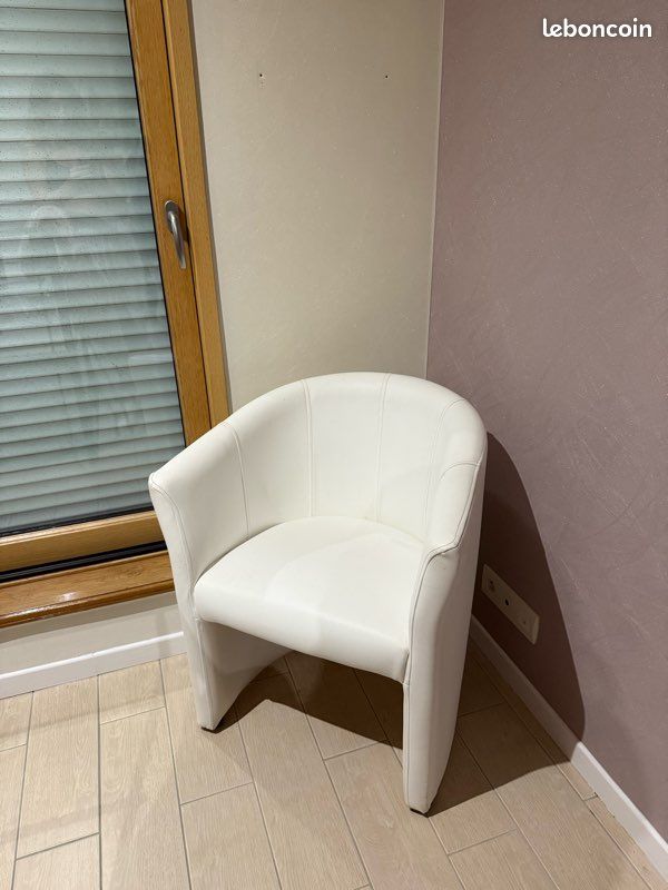 Fauteuil (image 2)