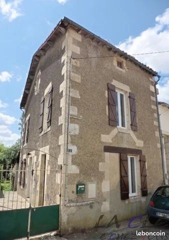 Maison de ville 4 pièces 88 m² - Coulonges-sur-l'Autize 79160 (image principale 0)