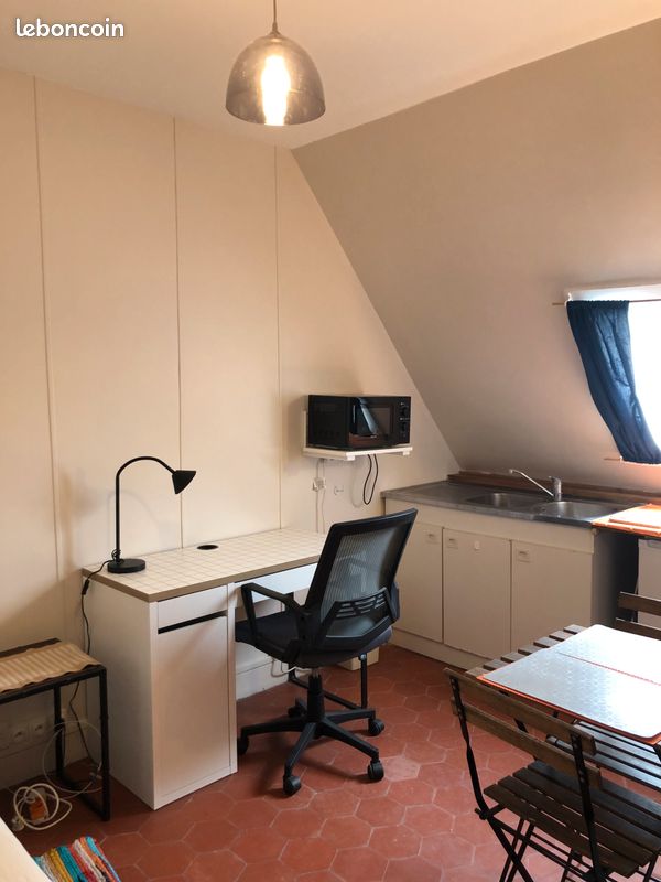 Appartement 1 pièce 10 m² · à Paris · 10 m² · 500 €/mois