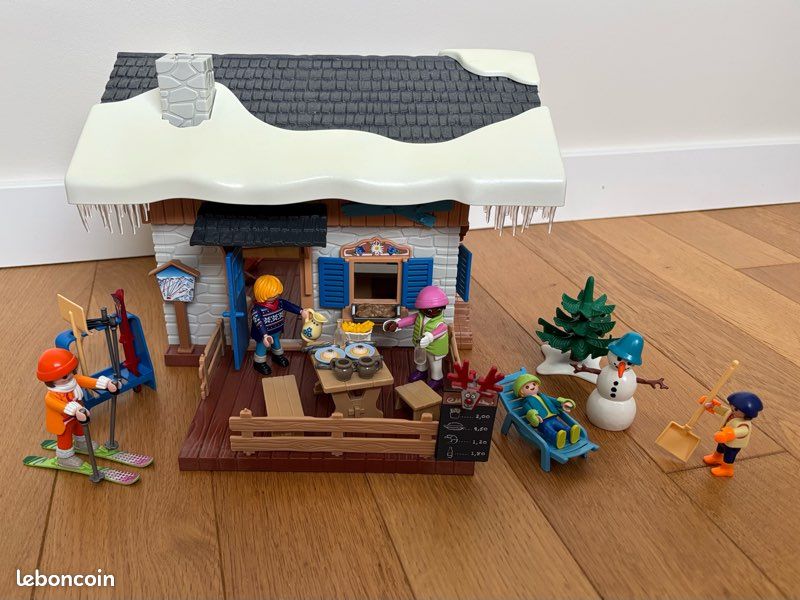 Playmobil Family Fun 9280 Chalet avec skieurs (image 3)