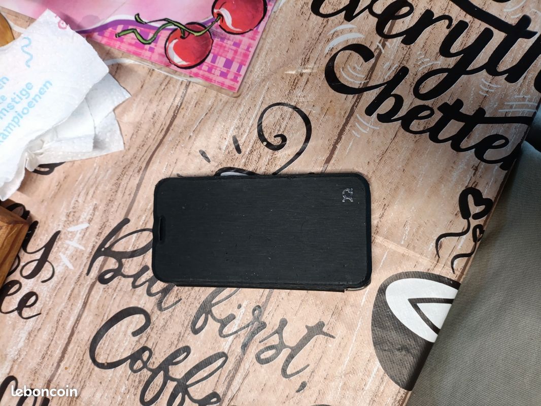 Samsung Galaxy J3 2017+ pochette+micro sd Téléphones Objets