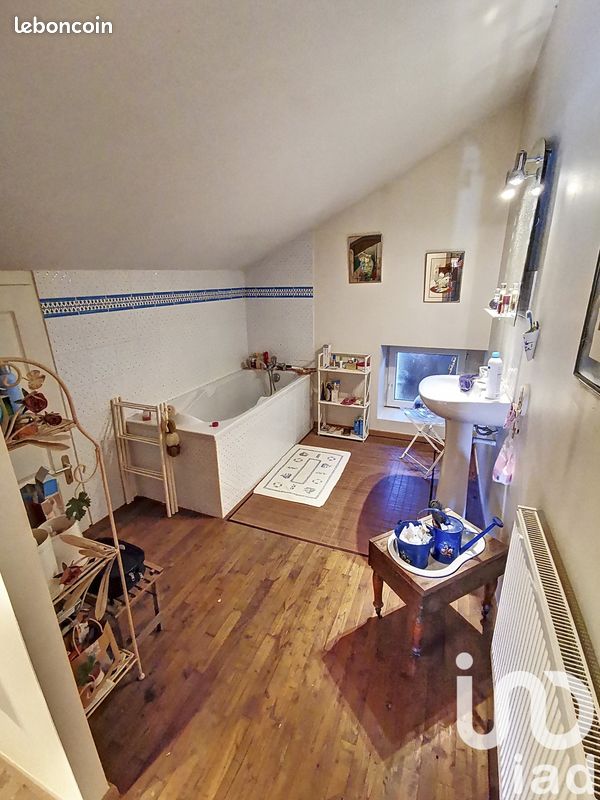 Maison de village 5 pièces 133 m² - Chazelles 16380 (image principale 12)