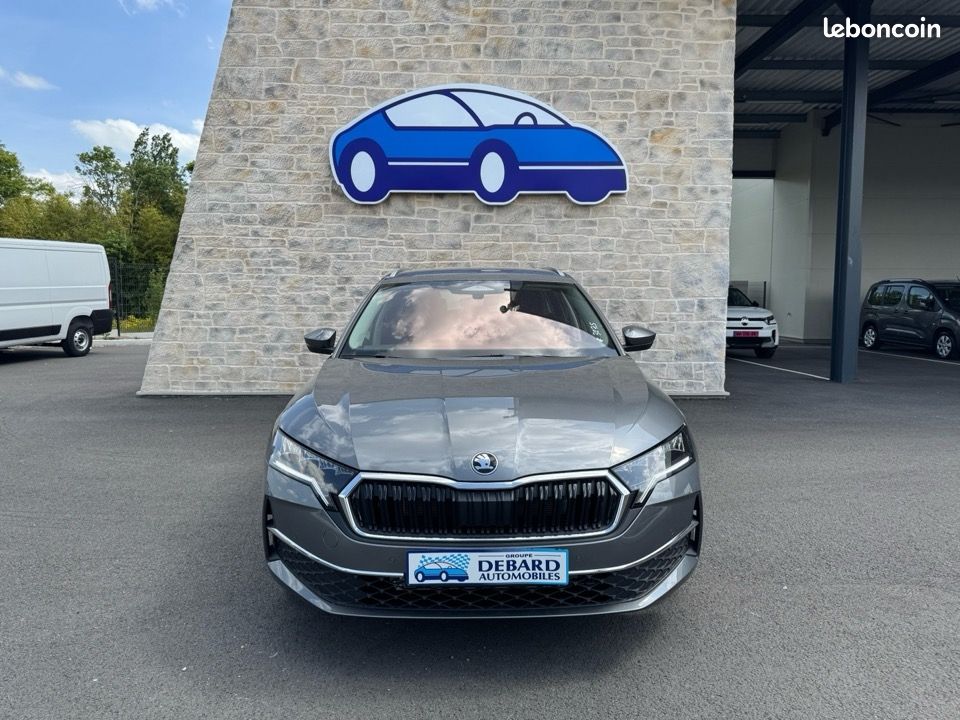 Skoda OCTAVIA COMBI 2.0 TDI SCR 150CH SELECTION DSG7 (image 2)