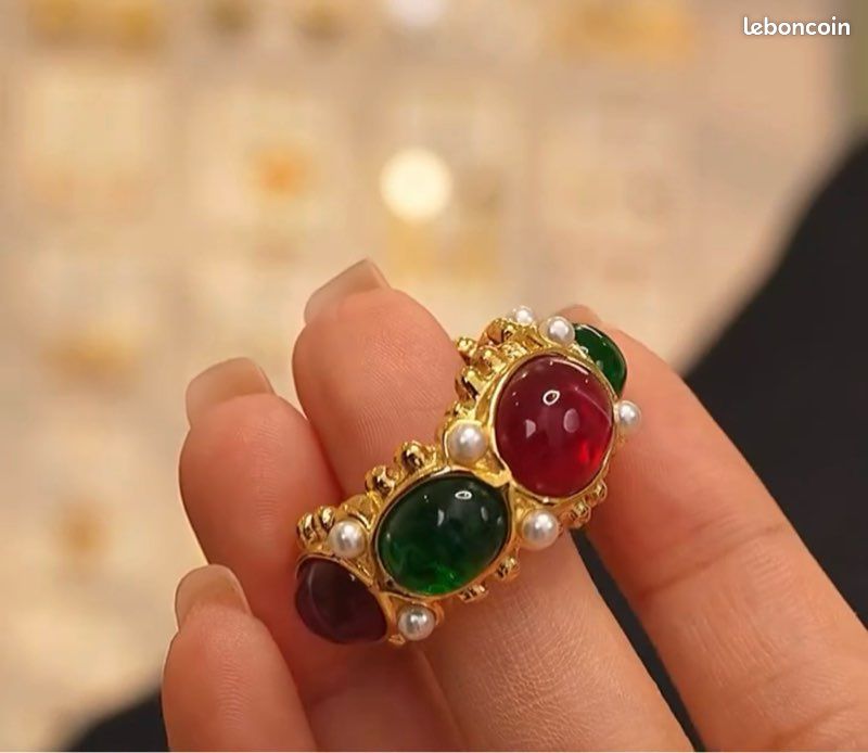 Pour le Dîner de Noël 🎄 Boucles d’Oreilles Vintage Plaquées Or 18K (image 2)