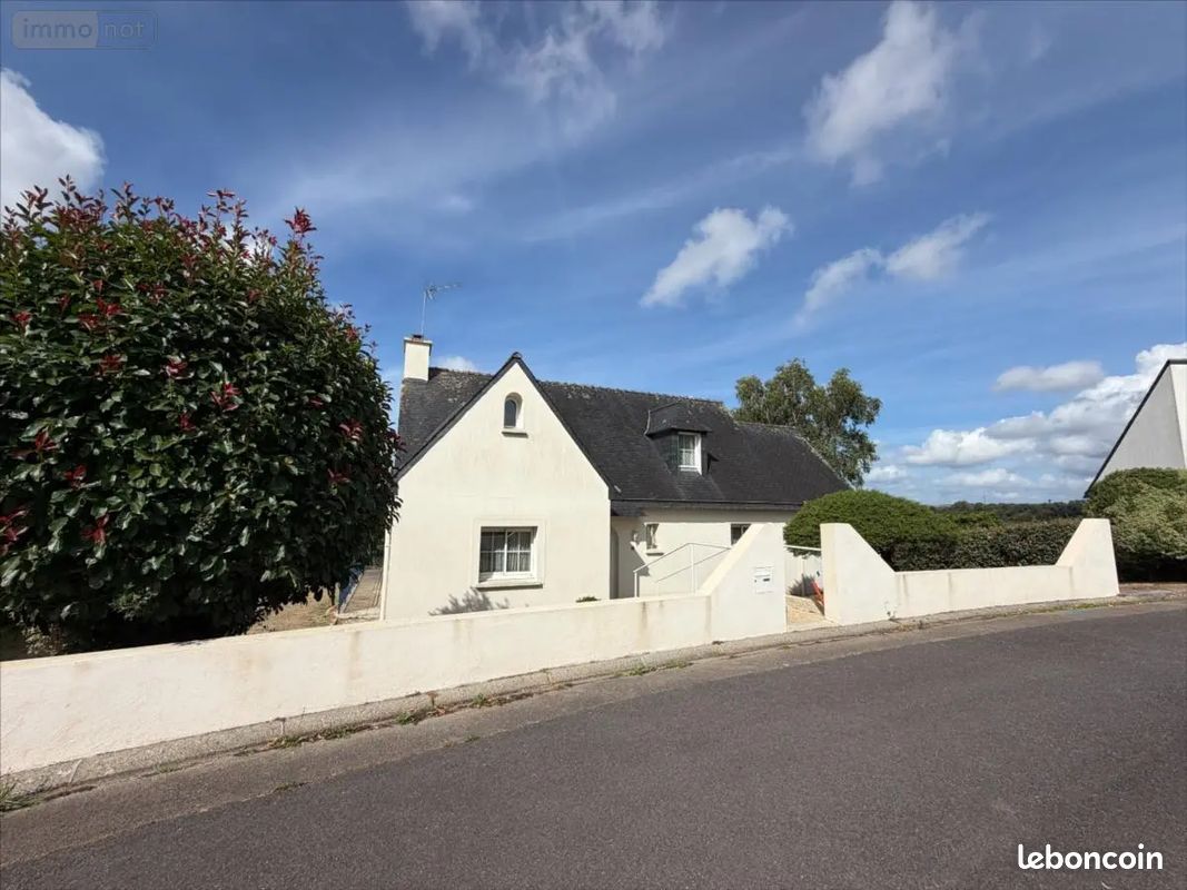 Maison 8 pièces 116 m² · à Châteaulin · 116 m² · 282 150 €