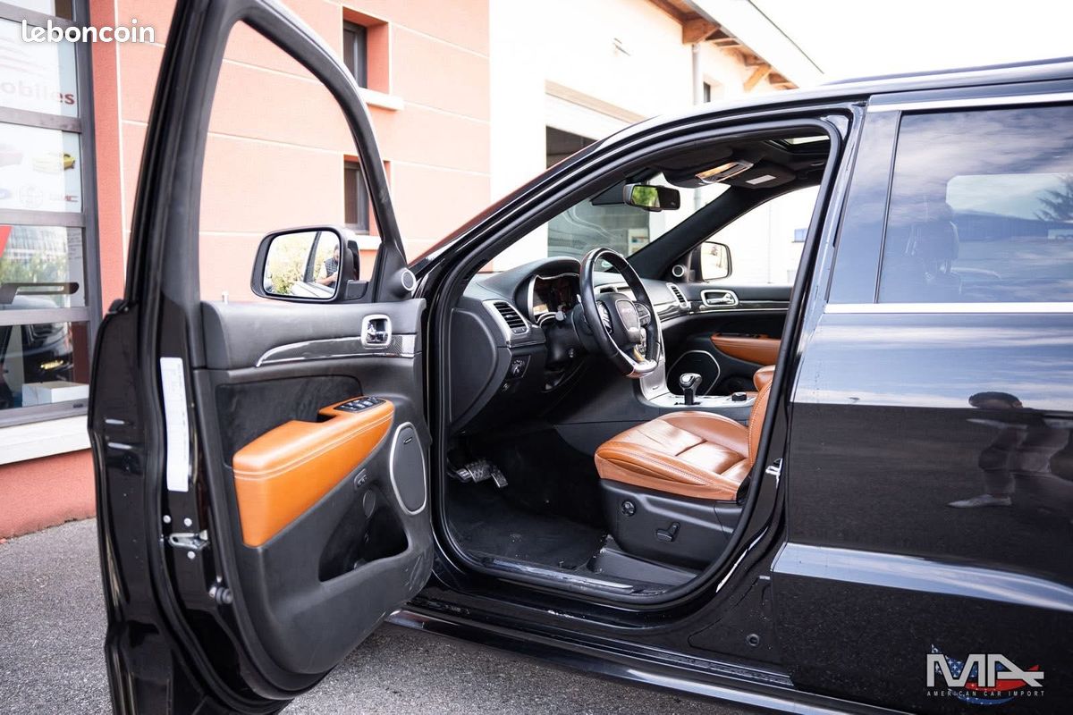 Jeep Grand Cherokee SRT 6.4L V8 / Boîte auto (image 7)