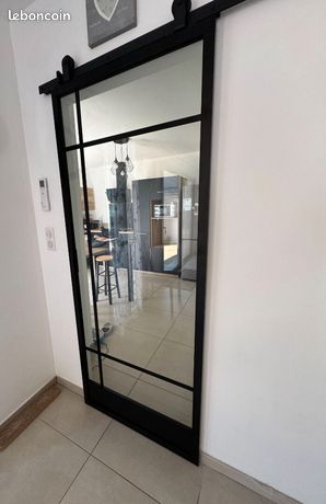 https://img.leboncoin.fr/api/v1/lbcpb1/images/87/b7/48/87b7483772b94b8785ad7c6b41b741668ae64b08.jpg?rule=ad-image