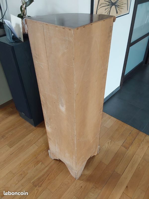 Meuble d’angle en bois (image 3)