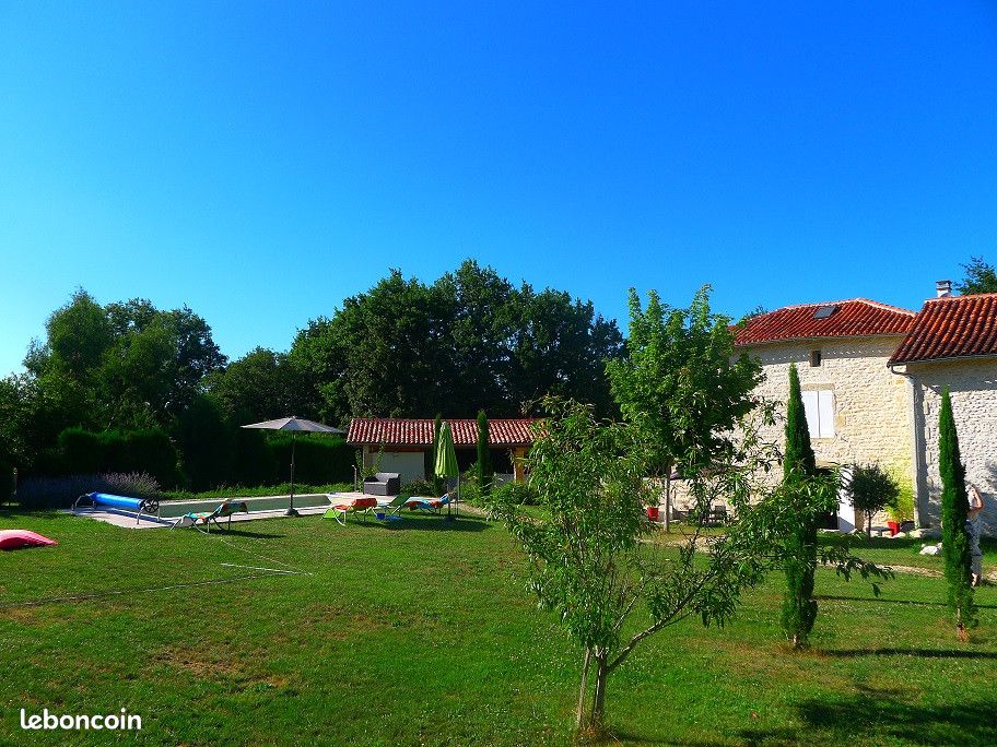 Maison 5 pièces 158 m² - Chasseneuil-sur-Bonnieure 16260 (image principale 9)