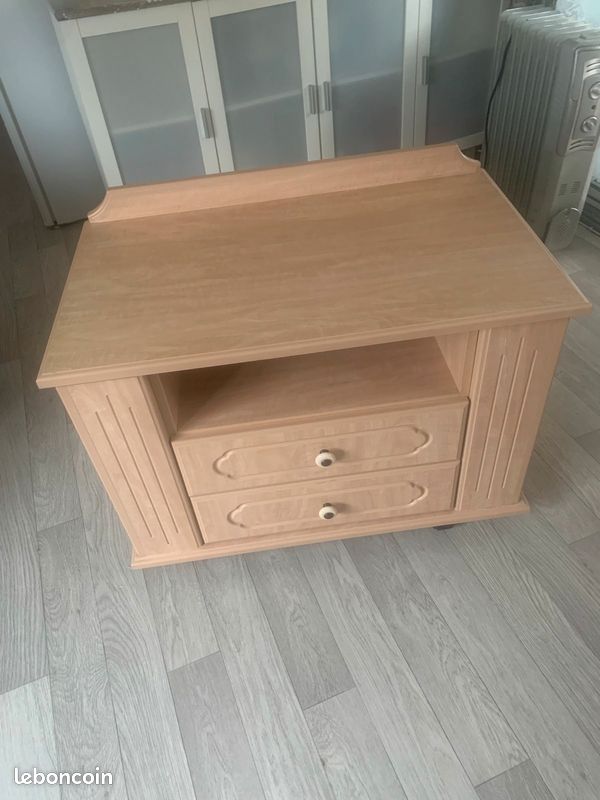 Meuble télévision (image 1)