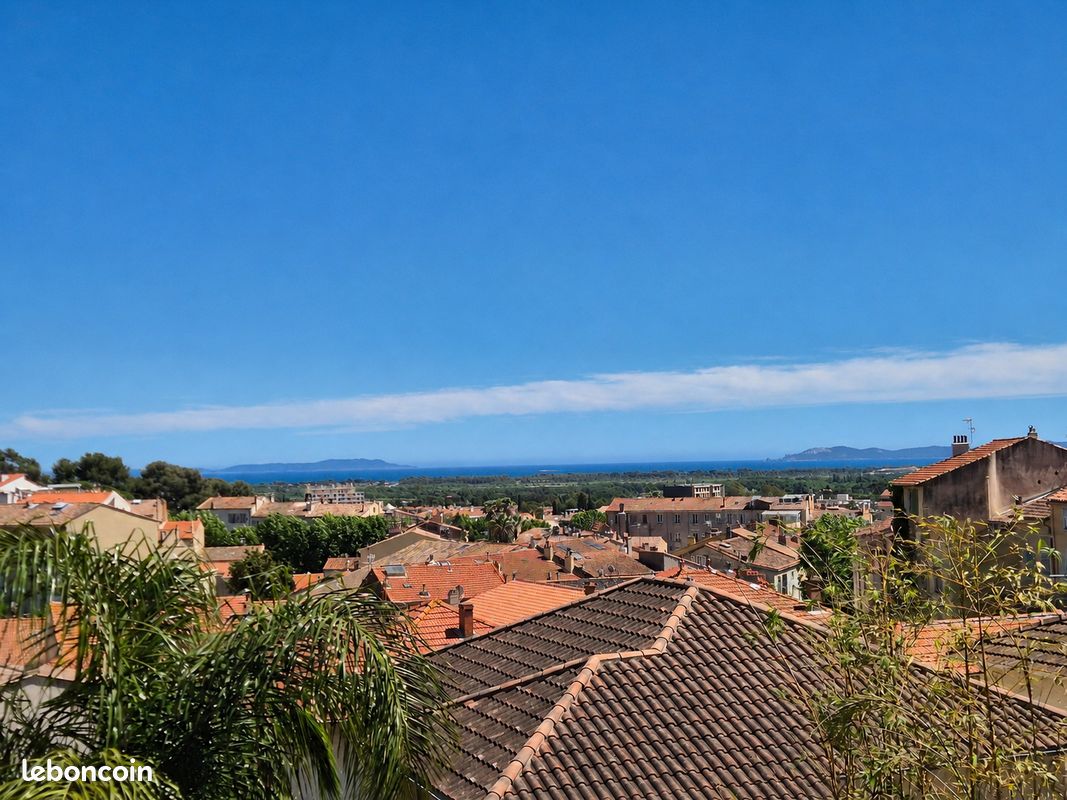 Maison 5 pièces 130 m² · à Hyères · 130 m² · 520 000 €