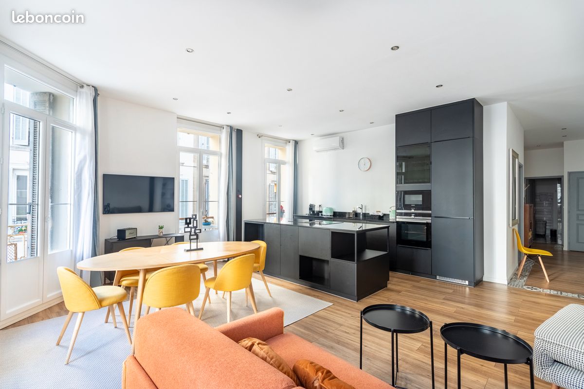 Appartement 4 pièces 90 m² · à Toulon · 90 m² · 1 520 €/mois