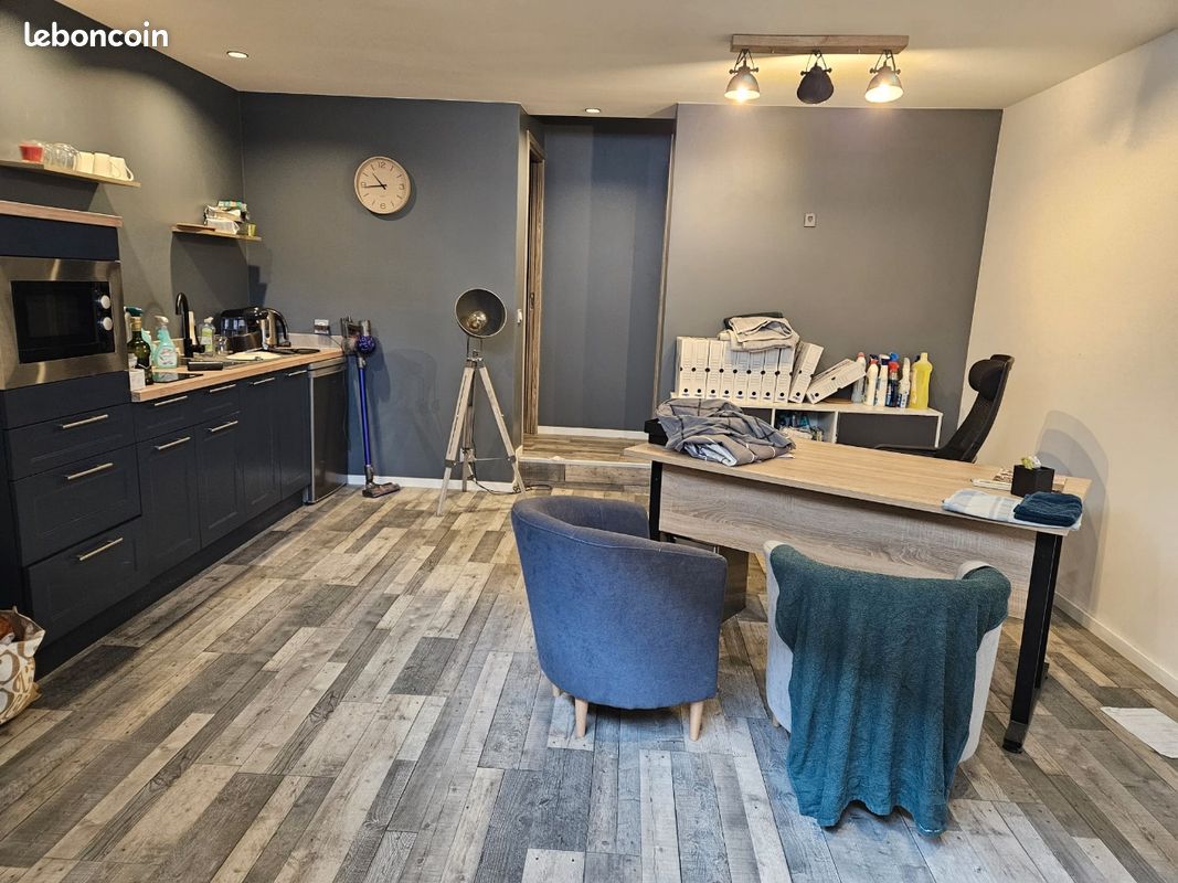 Appartement 1 pièce 30 m² · à Bussières · 30 m² · 300 €/mois