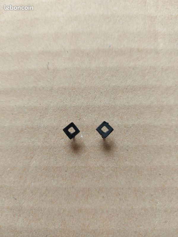 Lot de boucles d'oreilles (image 7)