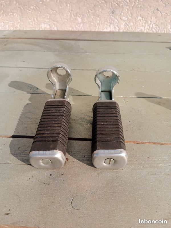 Cale-pied Union Cycle Pour Mobylette Peugeot 104 – Neuf – Fabriqué En France