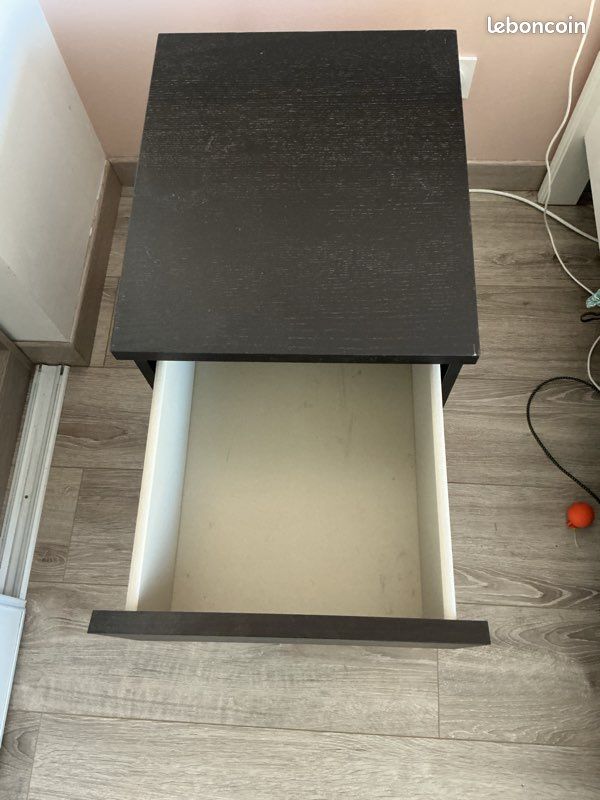 Lot de 2 Tables de nuit IKEA MALM (image 3)