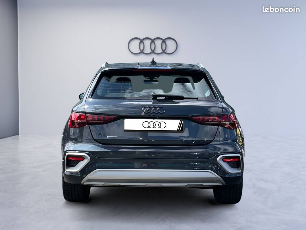 AUDI A3 Allstreet 40 TFSI e Hybride rechargeable 204 S tronic 6 Avus (image 4)