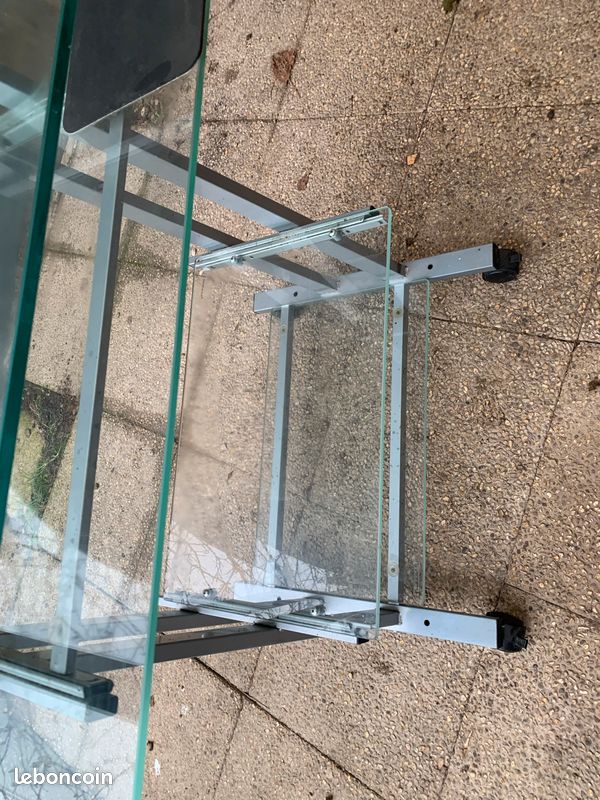 Bureau en verre (image 5)