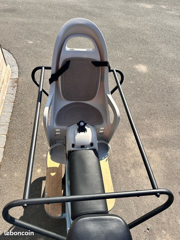 Vélo cargo électrique longtail BTWIN Décathlon chargement arrière R500 (image 6)