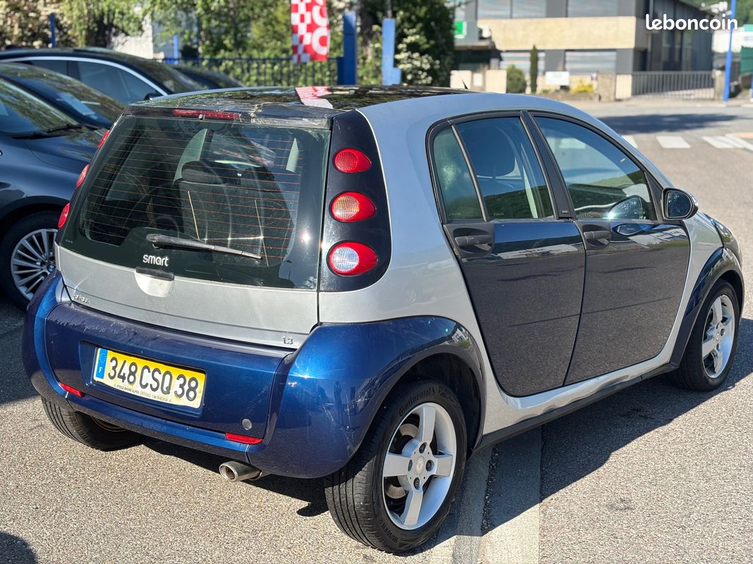 Smart Forfour 1.3 ess 95ch Pulse Softouch BVA (image 2)